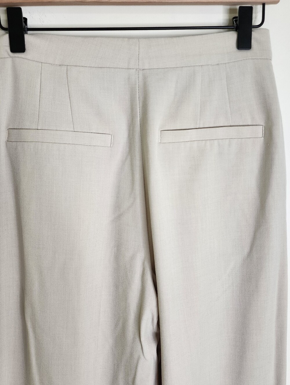 H&M Women's Cream Wide-Leg Pleated Front Trouser Pants Size 4 Business Casual - Picture 12 of 13